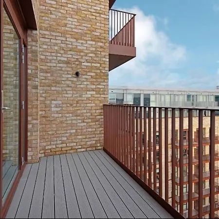 City Escape - Royal Wharf Londres Exterior foto