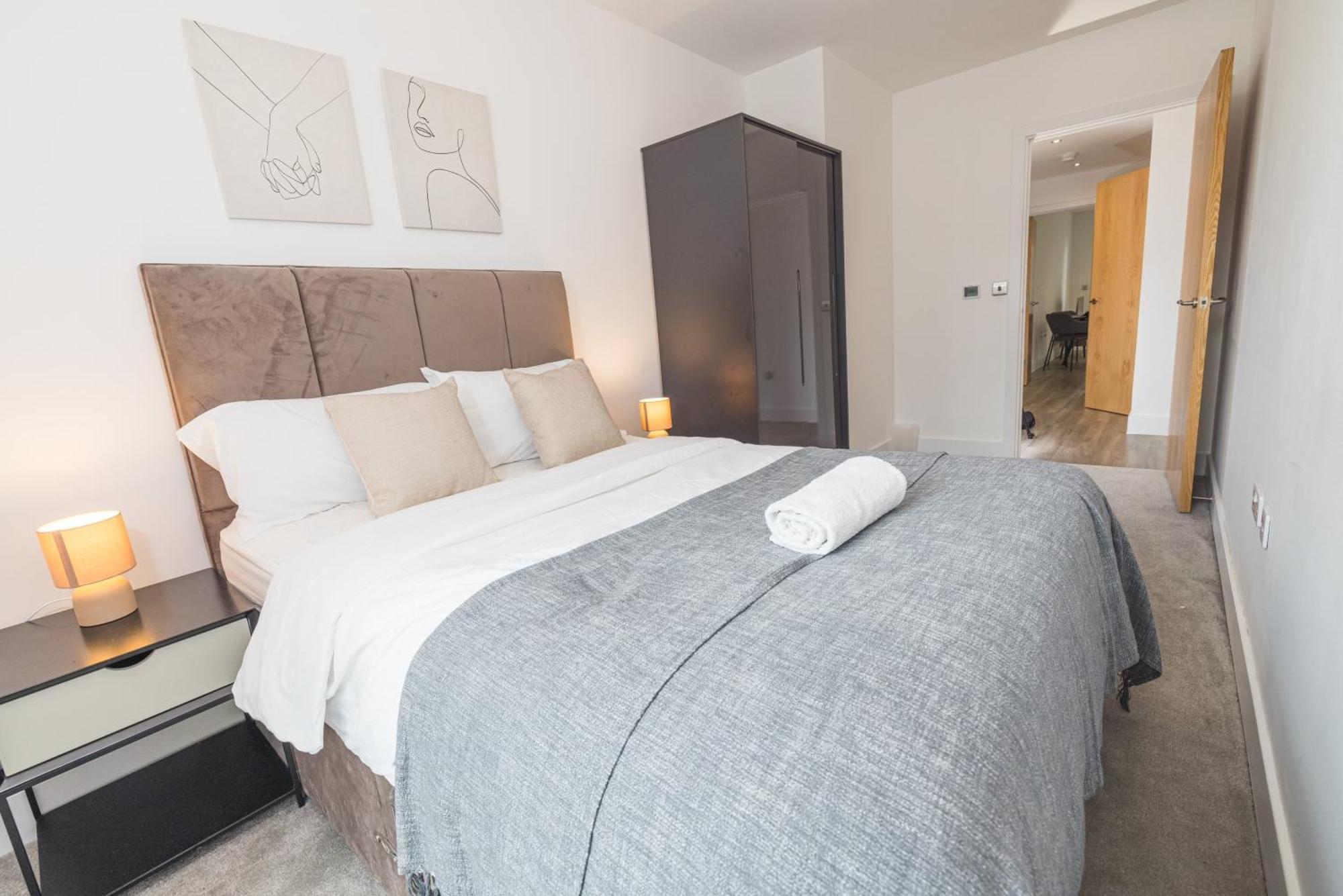 Escape - Royal Wharf Appartamento
